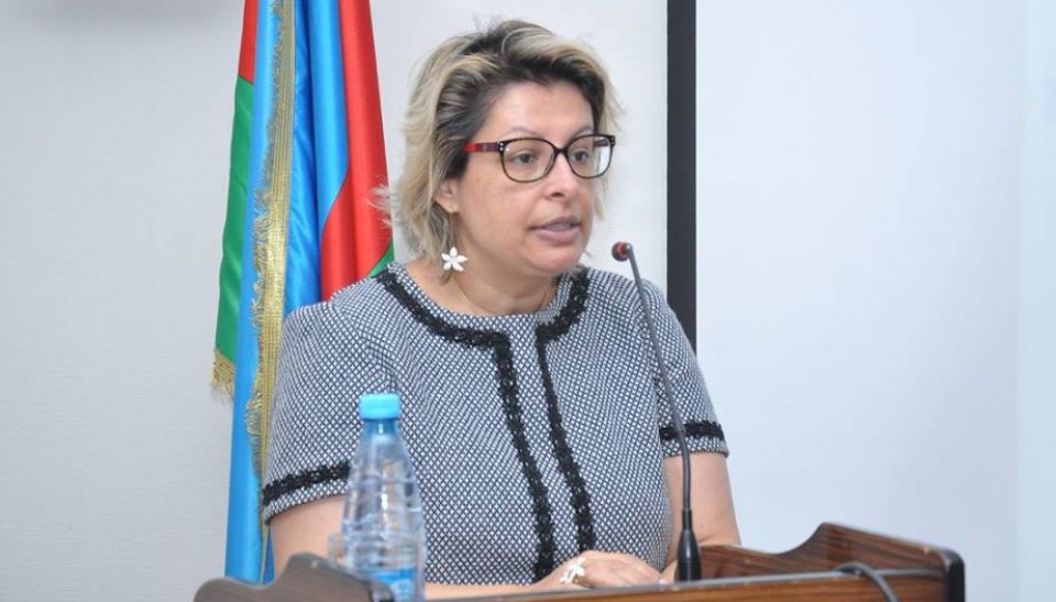 Intervenção de Teresa Damásio em destaque no Azerbaijão